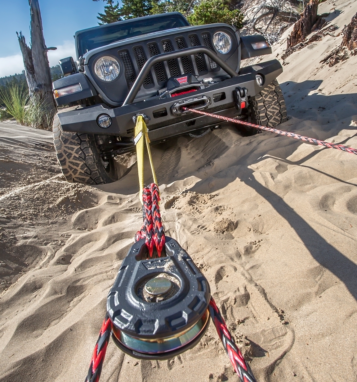 Metal vs Soft Shackles WARN Industries